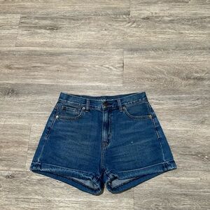 American Eagle women’s mom short jean shorts size 4